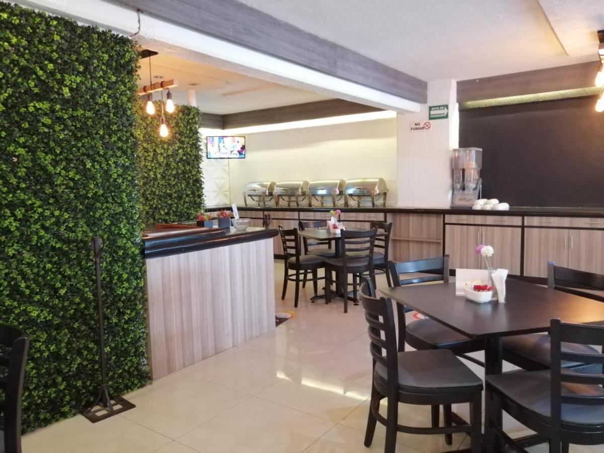 לאון Hotel Campestre Inn מראה חיצוני תמונה