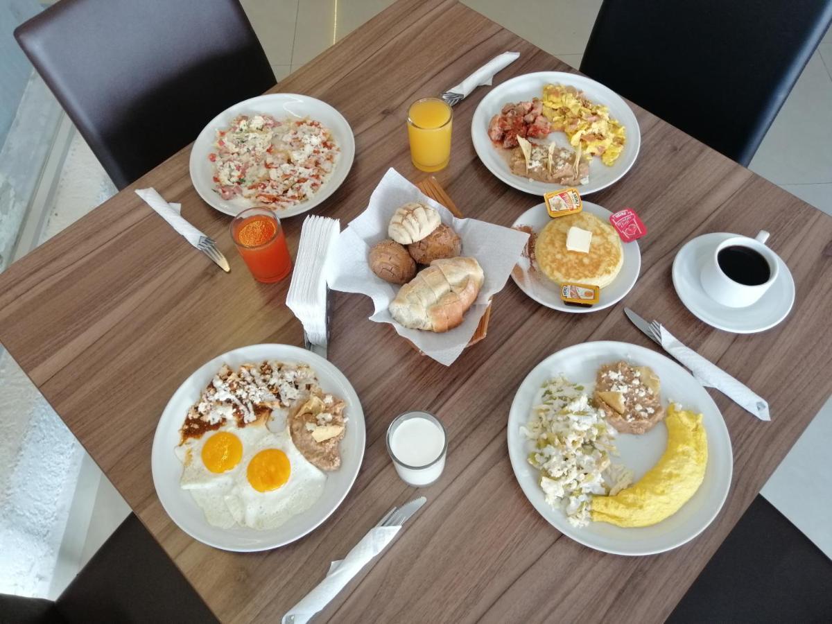 לאון Hotel Campestre Inn מראה חיצוני תמונה