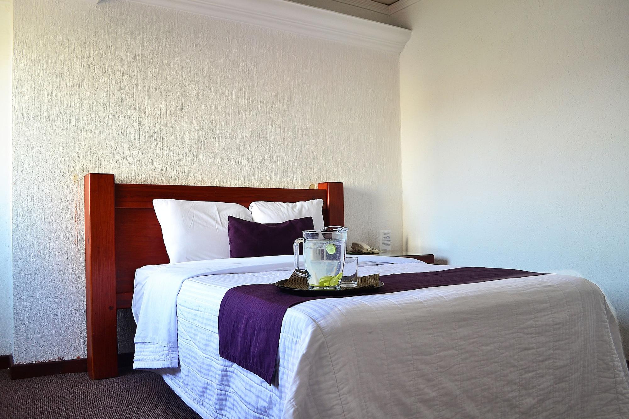 לאון Hotel Campestre Inn מראה חיצוני תמונה